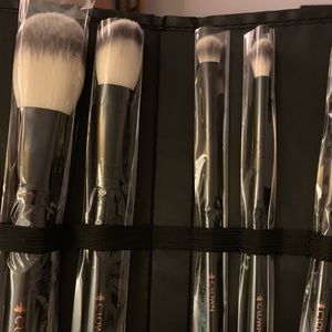 Crown Brush 6 Piece Brush Set
